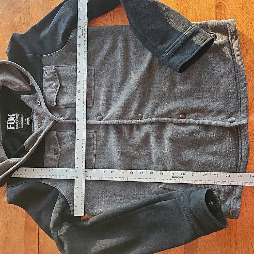 Fox mens Gray and Black Jacket - Picture 6 of 7
